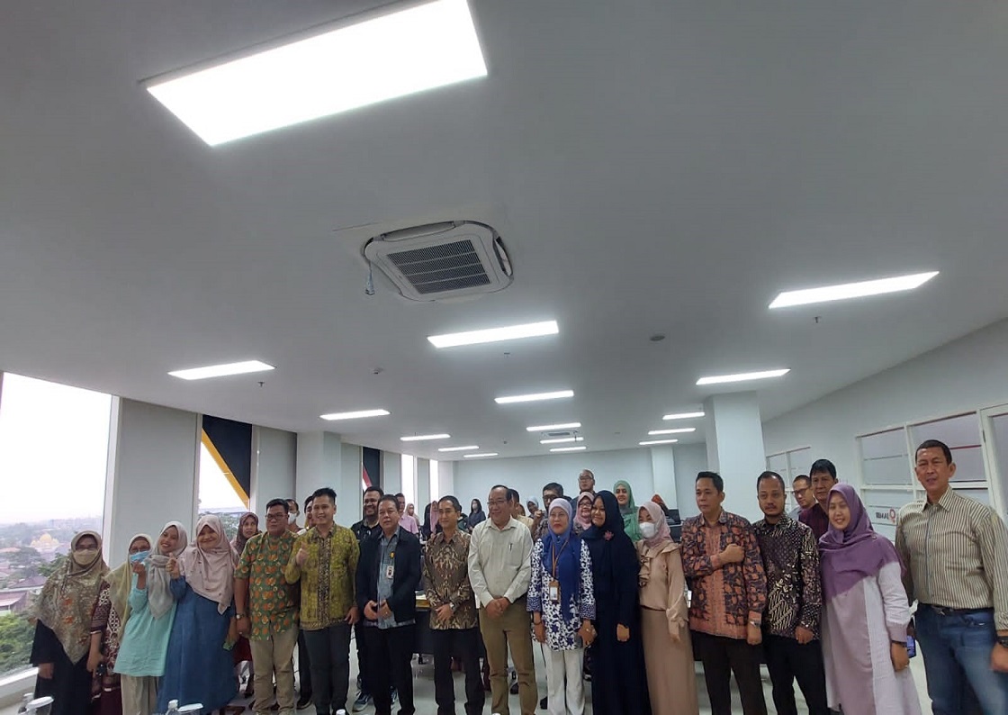 Pelatihan dan Uji Kompetensi Skema Kewirausahaan Industri Jenjang IV bekerjasama dengan UNJA Training and Consulting Center (BPU) Universitas Jambi pad tanggal 17 s.d 19 Oktober 2022, Melalui metode Luring di mahligai Bank Jambi yang diikuti 40 dosen