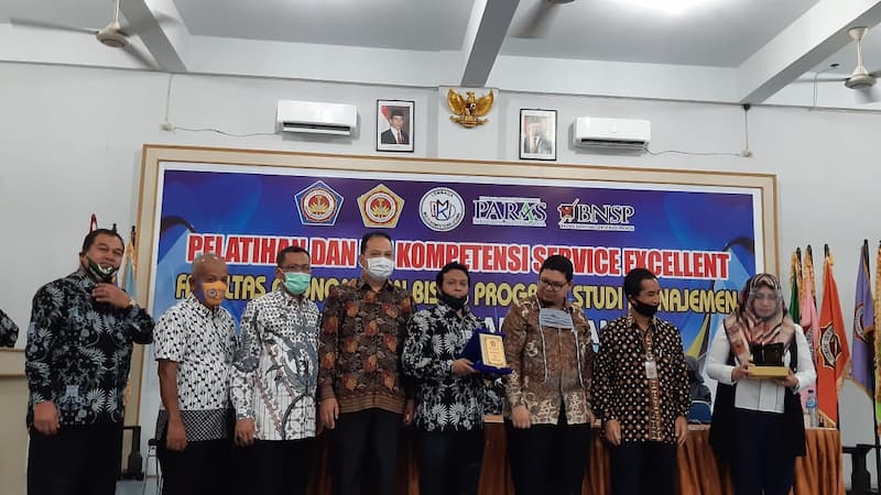 MOU LMKU dengan Dharmawangsa