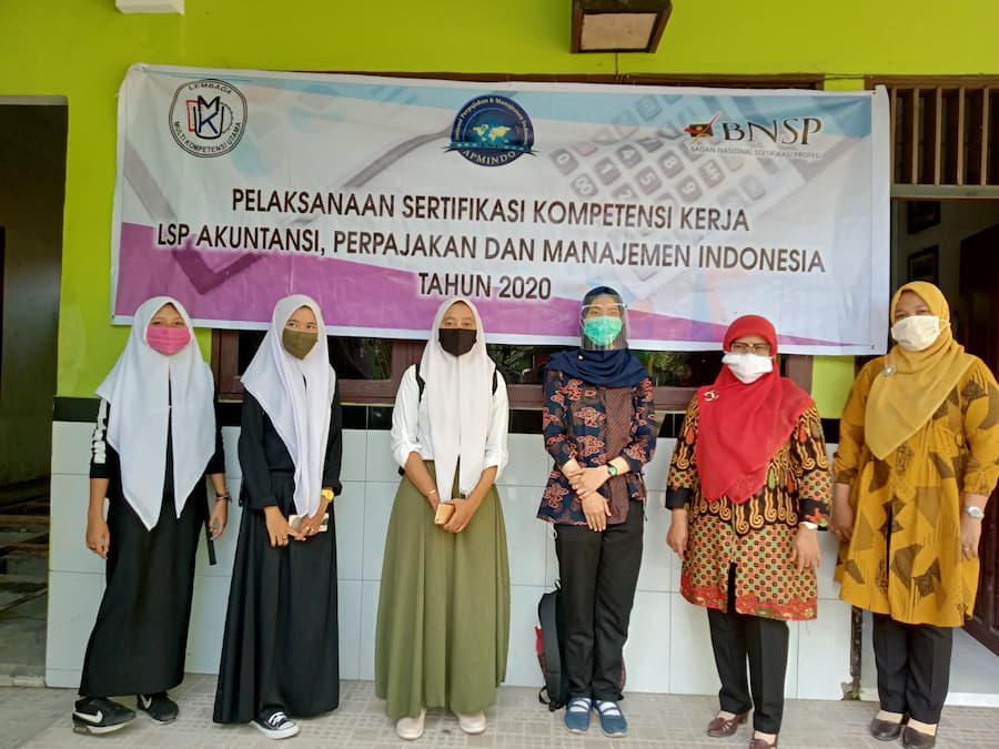 Uji Kompetensi Teknisi Akuntansi Yunior yang dilaksanakan pada tanggal 23 Oktober 2020 SMK Swasta Harapan Mekar 2 yang diikuti sebanyak 20 Peserta