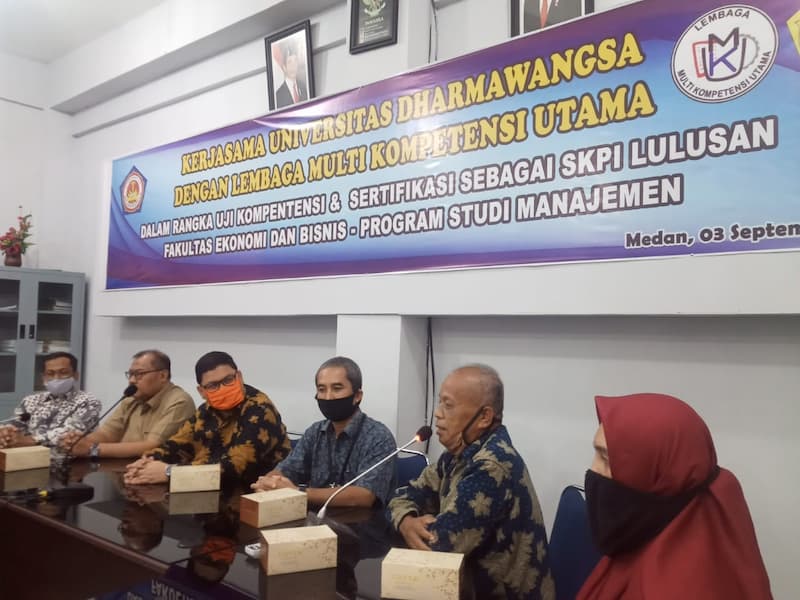 MOU LMKU dengan Dharmawangsa